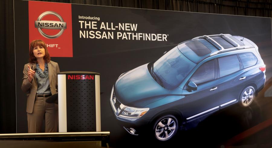  Nissan Pathfinder 2013 года  (фото 115 из 141)